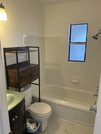 $1,900 | 5038 37th Avenue North, St. Petersburg, FL 33710