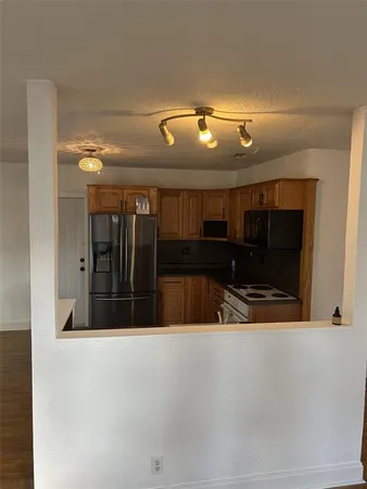 $1,900 | 5038 37th Avenue North, St. Petersburg, FL 33710