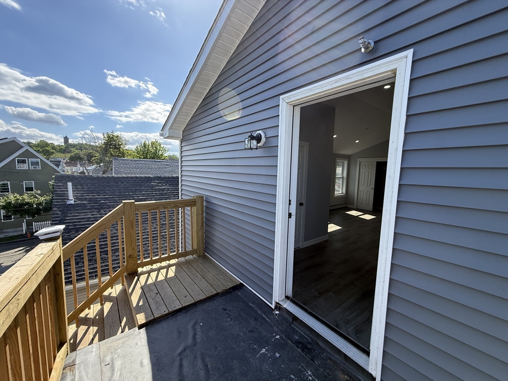 126 Cross Street, Unit 3 Lawrence, MA 01841 - Photo 14 of 17