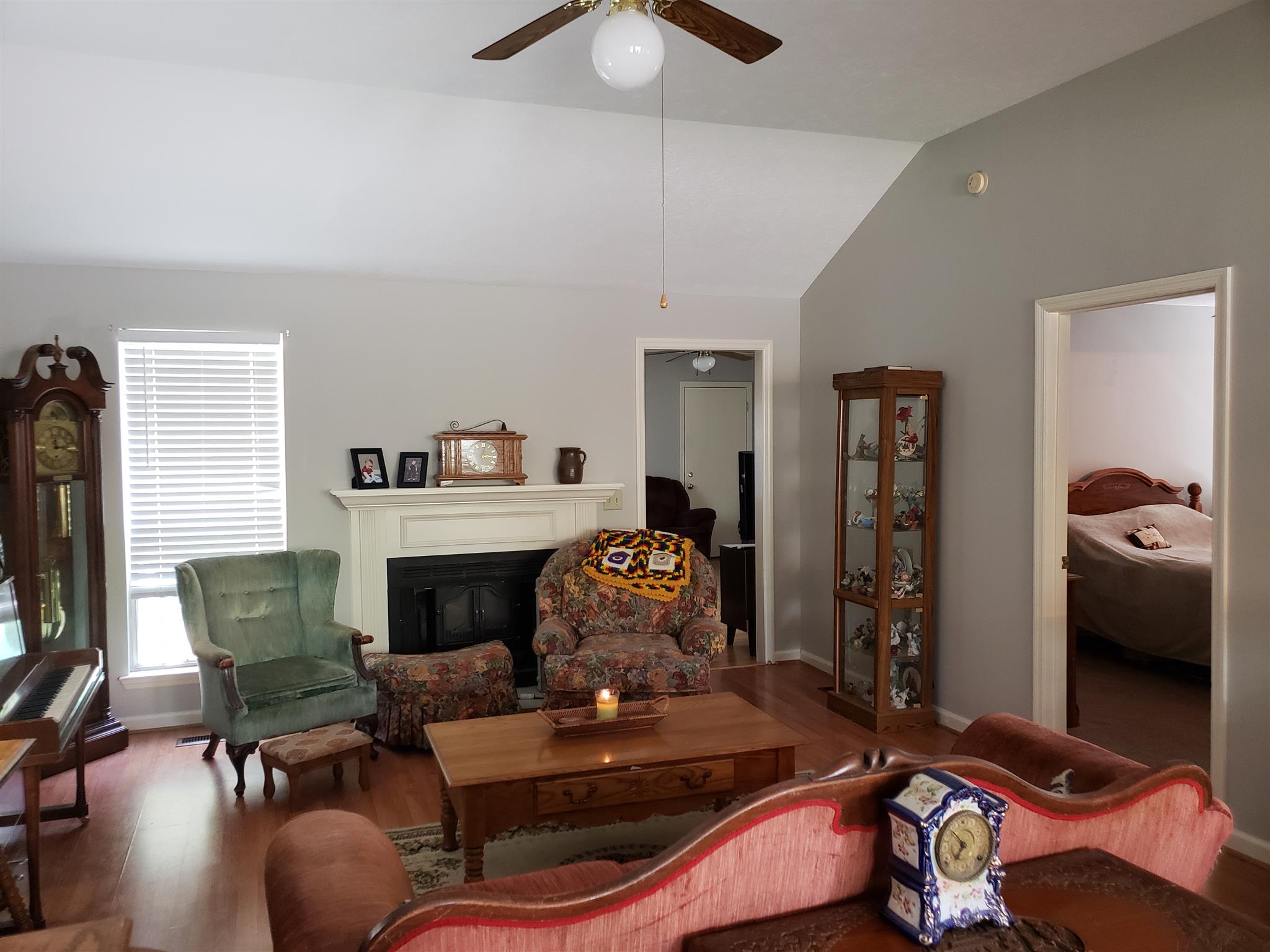3209 Country Hill Road Antioch, TN 37013 - Photo 4 of 12 Gallery Image 4