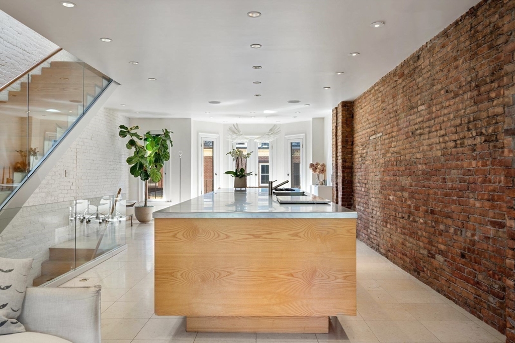 80 Appleton Street, Unit 80 Boston, MA 02116 - Photo 10 of 42