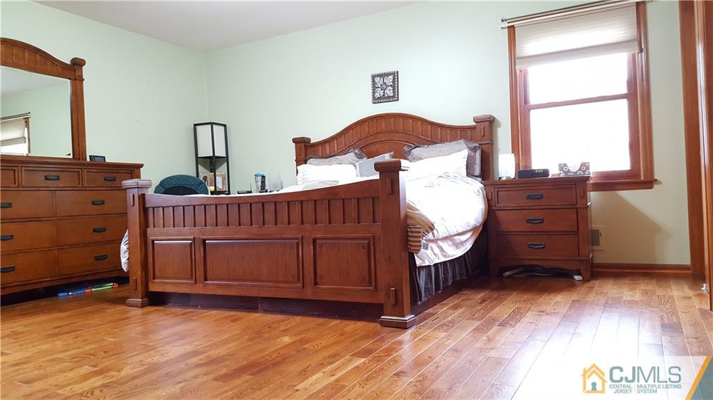 72 Ellmyer Road Edison, NJ 08820 - Photo 12 of 13 Gallery Image 12