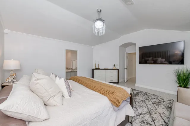 $960,000 | 2473 West Beechwood Avenue, Fresno, CA 93711