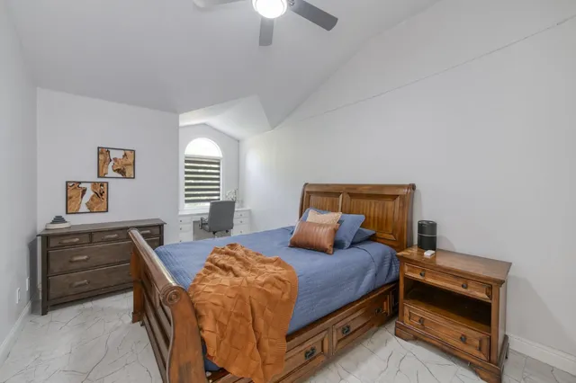 $960,000 | 2473 West Beechwood Avenue, Fresno, CA 93711