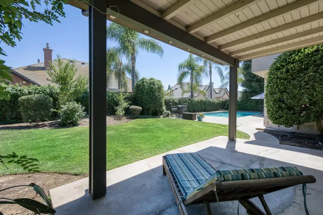 $960,000 | 2473 West Beechwood Avenue, Fresno, CA 93711