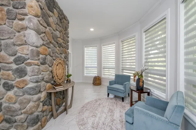 $960,000 | 2473 West Beechwood Avenue, Fresno, CA 93711