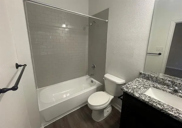 $1,650 | 126 Ridgmar Road, Unit 4, Weatherford, TX 76088