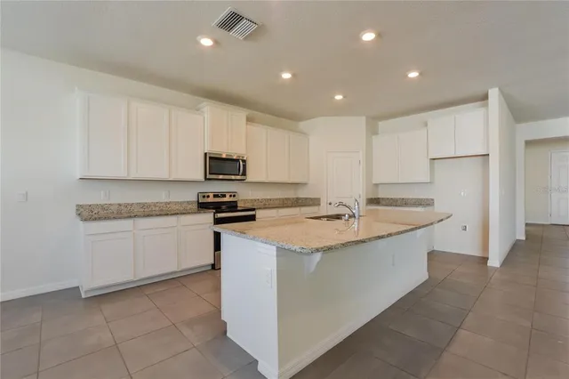 $2,339 | 5815 Southwest 82nd Lane, Ocala, FL 34476