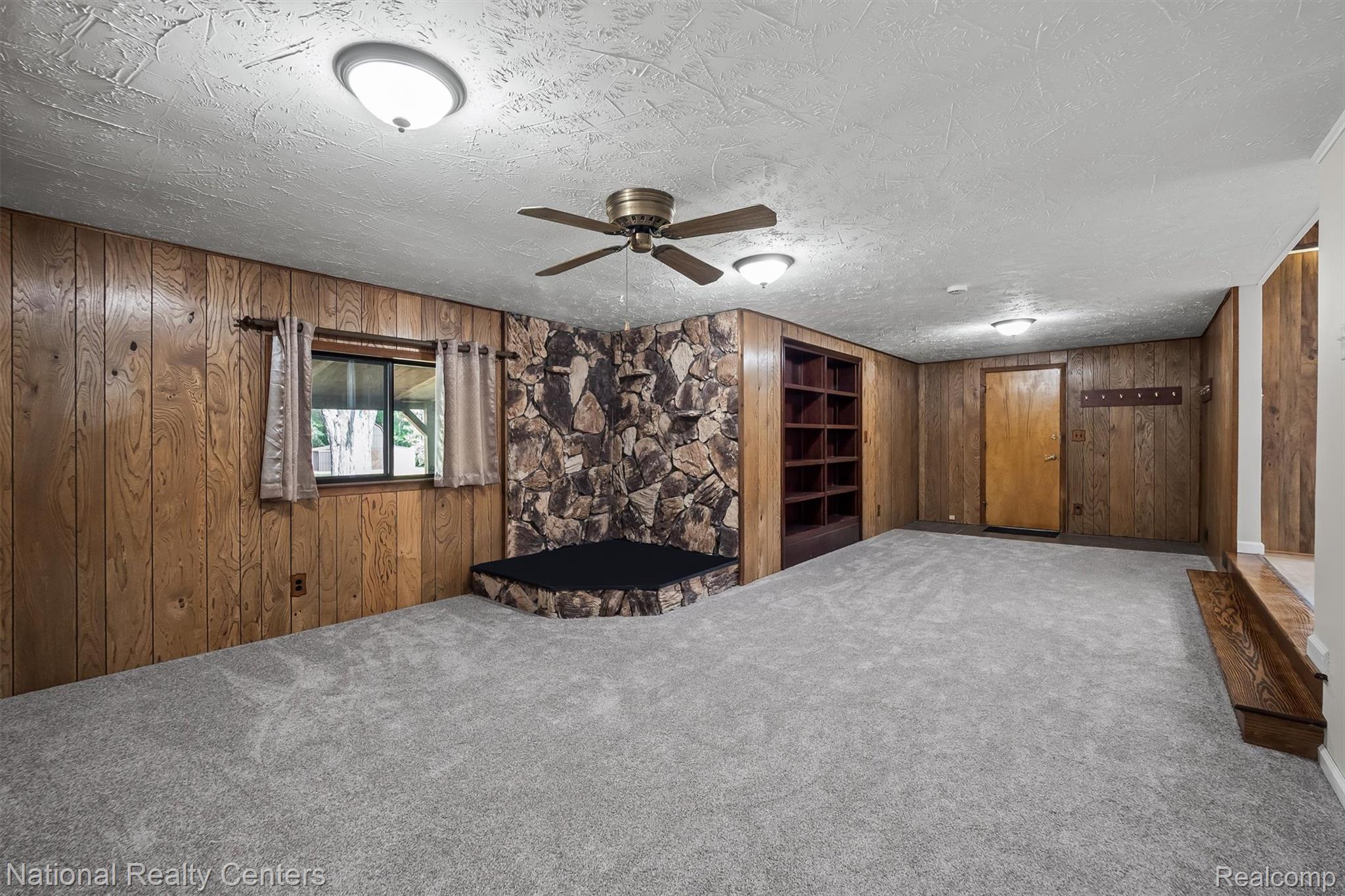 2942 South Baldwin Road Lake Orion, MI 48360 - Photo 8 of 24 9.jpg