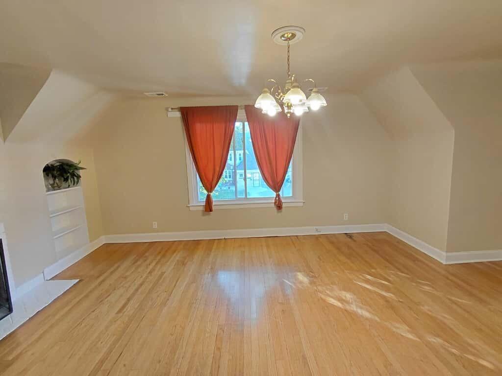 16578 Indiana Street, Unit UPPR Detroit, MI 48221 - Photo 4 of 18 living room 3