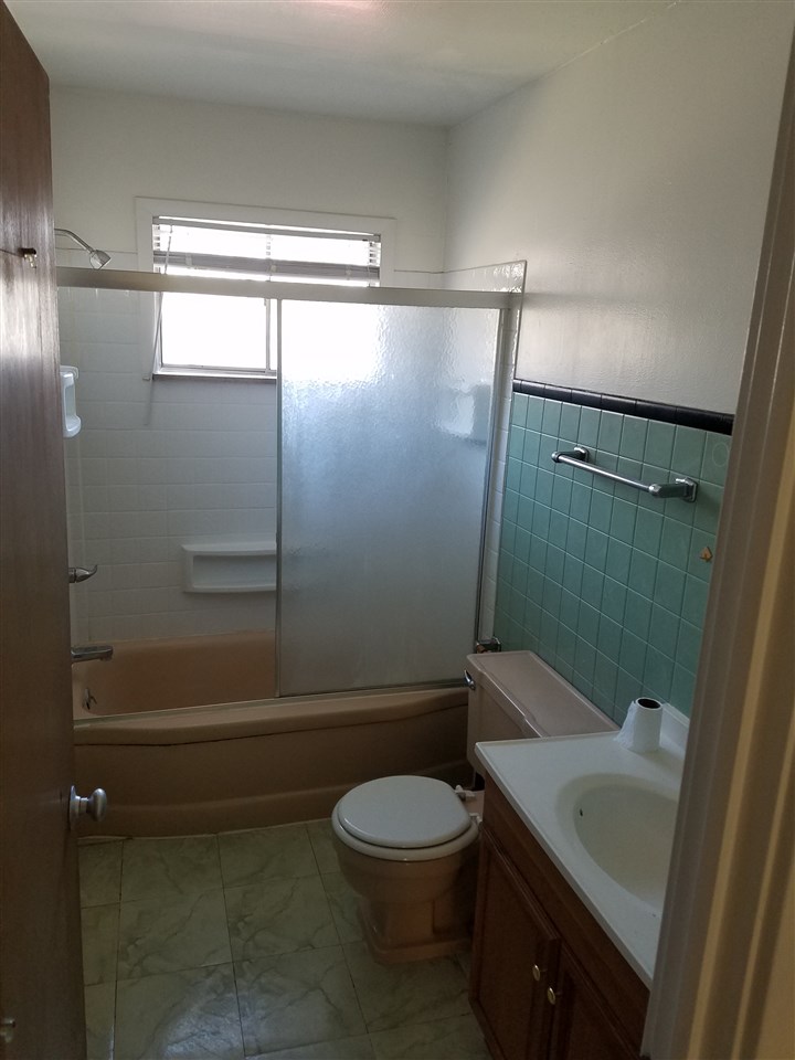 2112 North Prospect Road Peoria, IL 61603 - Photo 10 of 14 Gallery Image 10