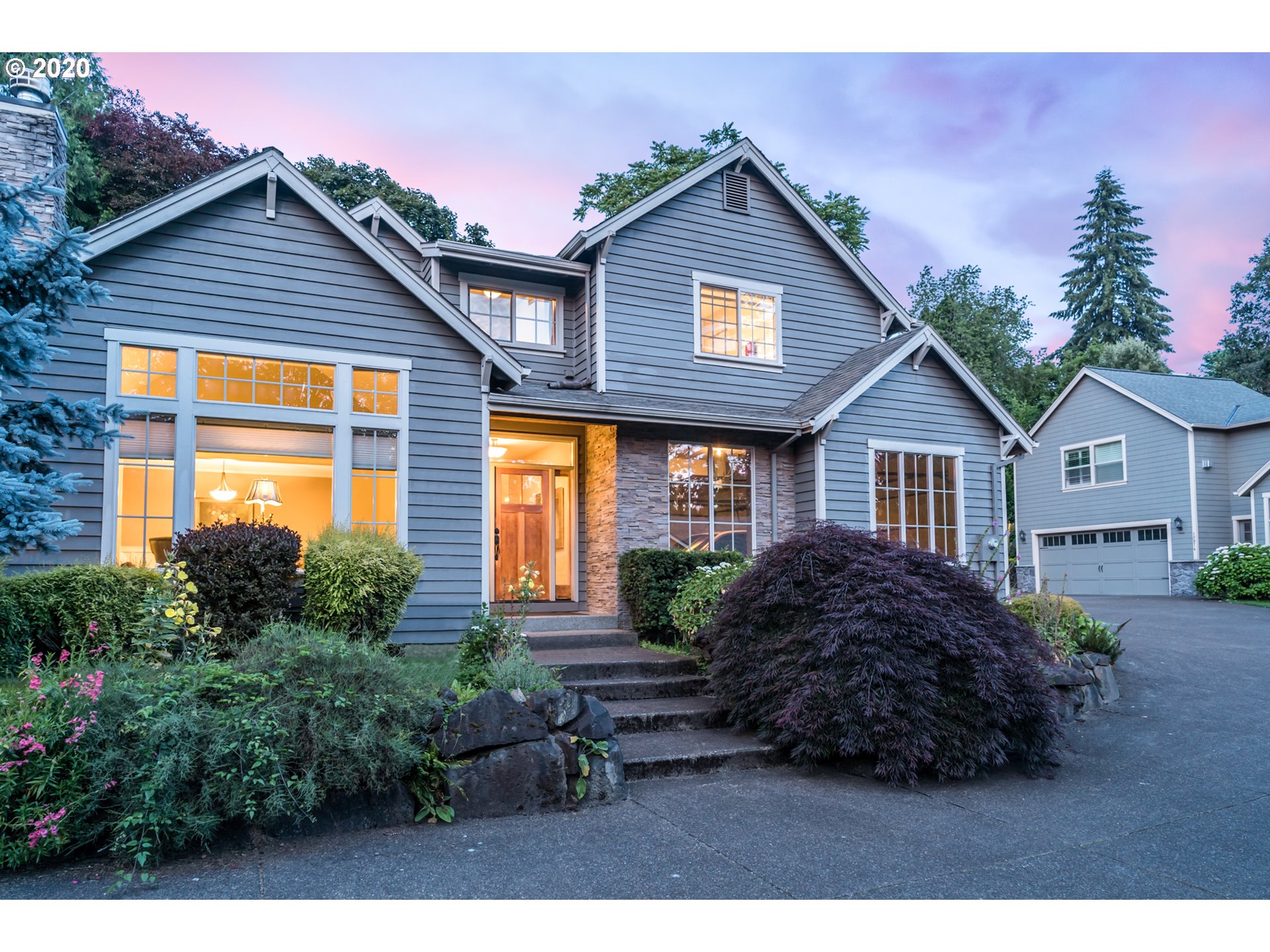 12986 Knaus Road Lake Oswego, OR 97034 - Photo 3 of 32 Gallery Image 3