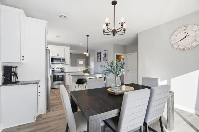 $315,000 | 877 18th Street, Zumbrota, MN 55992