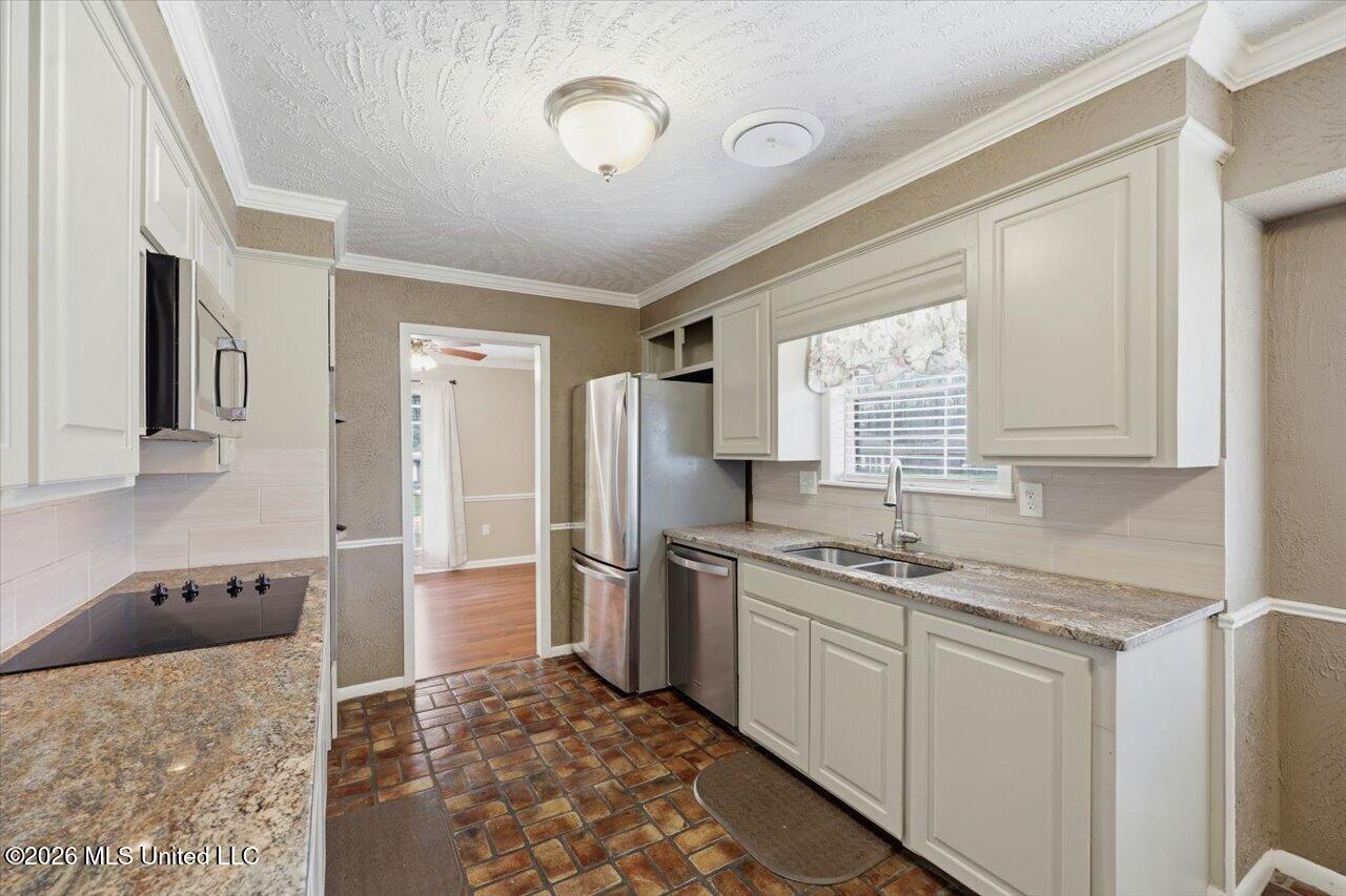 69 Summit Ridge Drive Brandon, MS 39042 - Photo 13 of 47 11-69 Summit Ridge Dr _ Home Tours MS