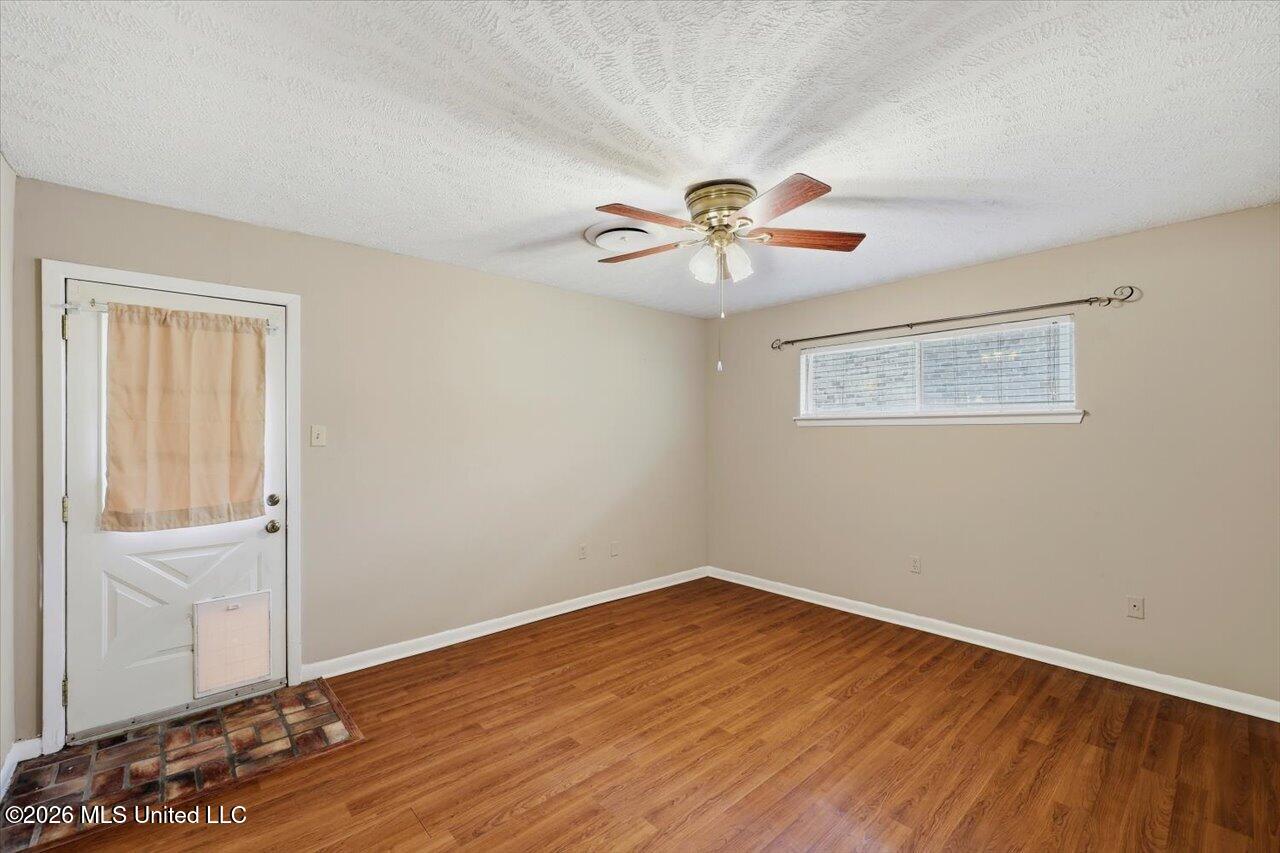 69 Summit Ridge Drive Brandon, MS 39042 - Photo 23 of 47 21-69 Summit Ridge Dr _ Home Tours MS