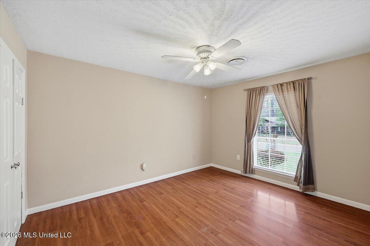 69 Summit Ridge Drive Brandon, MS 39042 - Photo 32 of 47 26-69 Summit Ridge Dr _ Home Tours MS