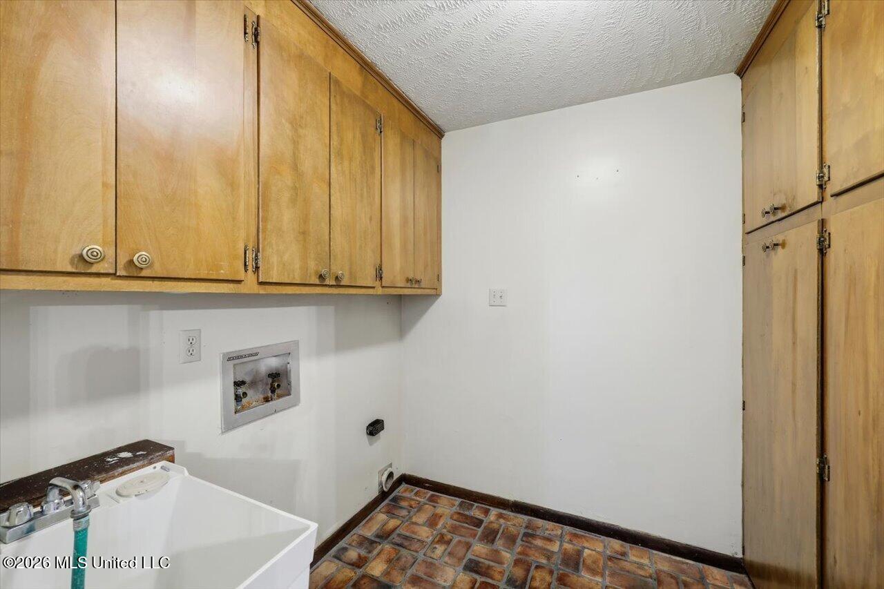 69 Summit Ridge Drive Brandon, MS 39042 - Photo 34 of 47 30-69 Summit Ridge Dr _ Home Tours MS