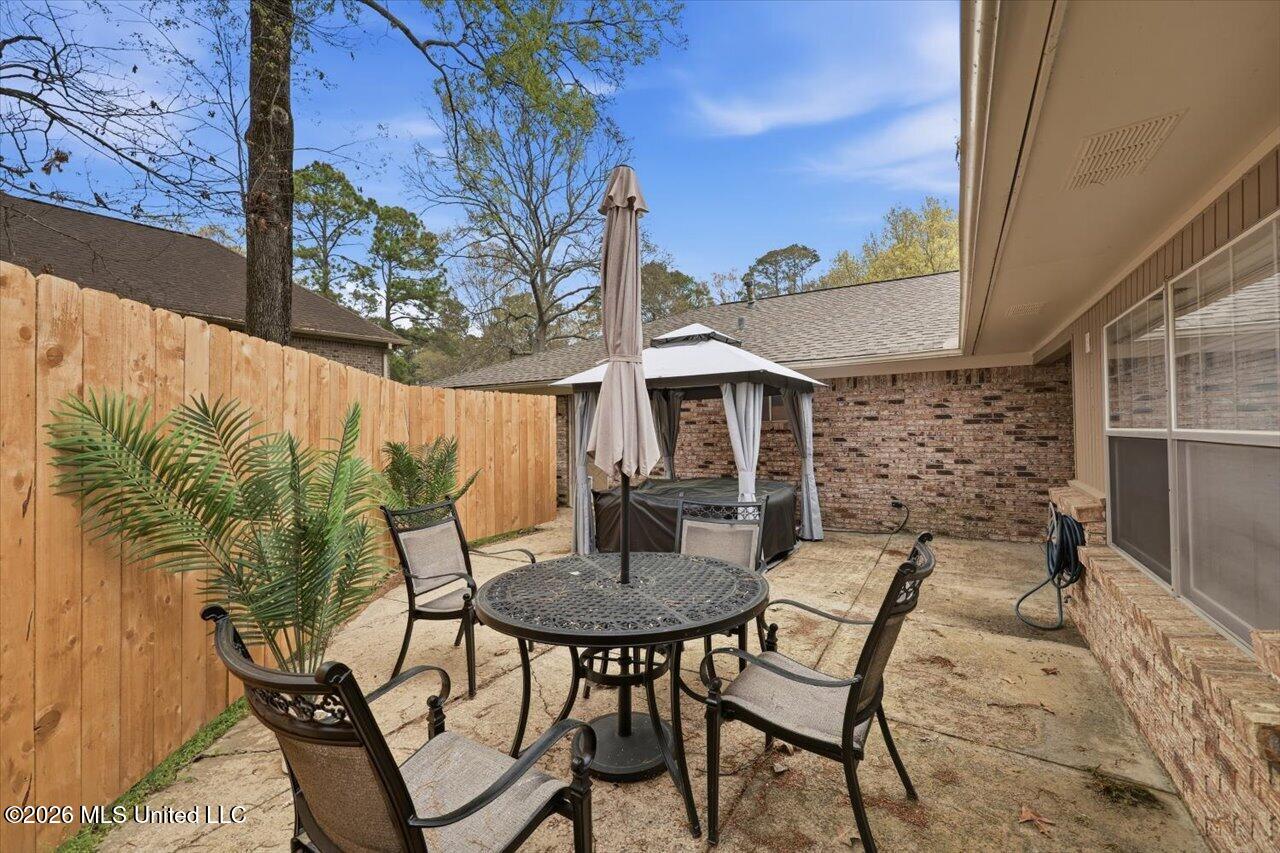 69 Summit Ridge Drive Brandon, MS 39042 - Photo 41 of 47 37-69 Summit Ridge Dr _ Home Tours MS