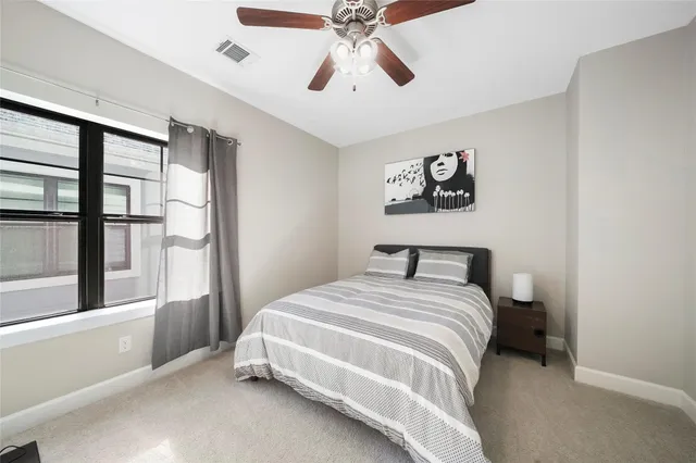 $3,300 | 5905 Petty Street, Unit D, Houston, TX 77007