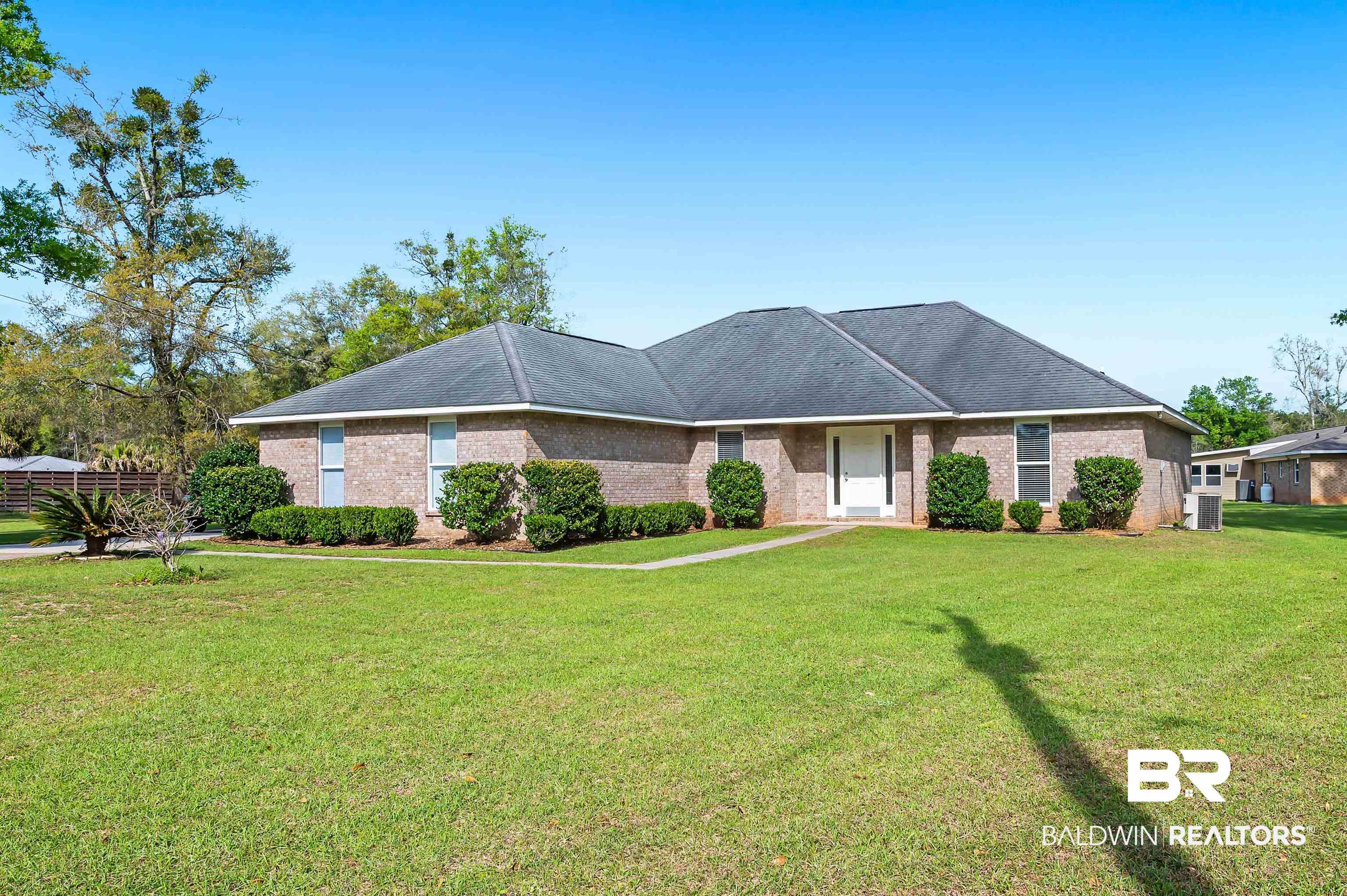 7638 Brandon Circle Foley, AL 36535 - Photo 3 of 50 Gallery Image 3