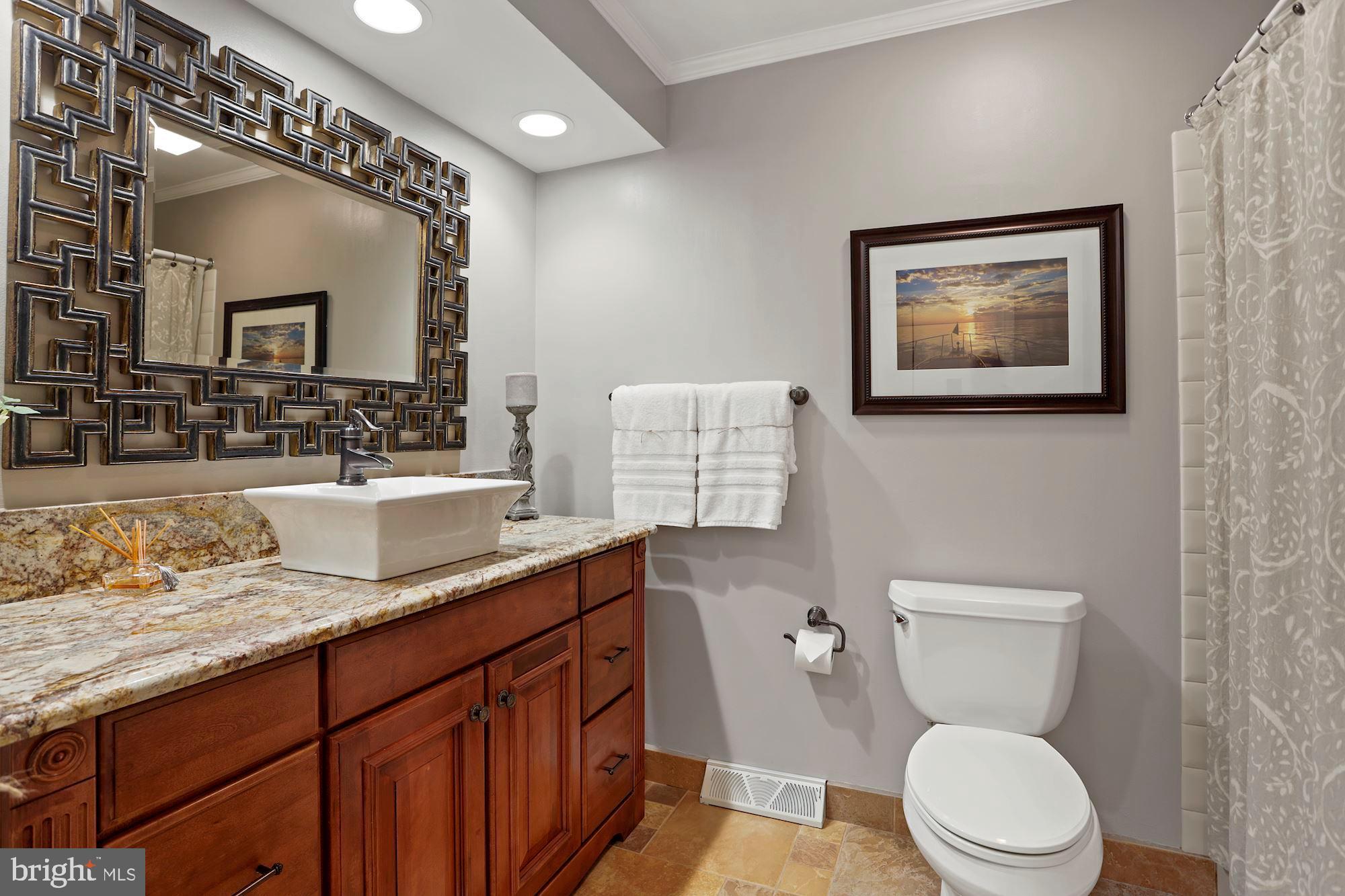 702 Appomattox Road West Davidsonville, MD 21035 - Photo 24 of 45 Upper Level Full Bath