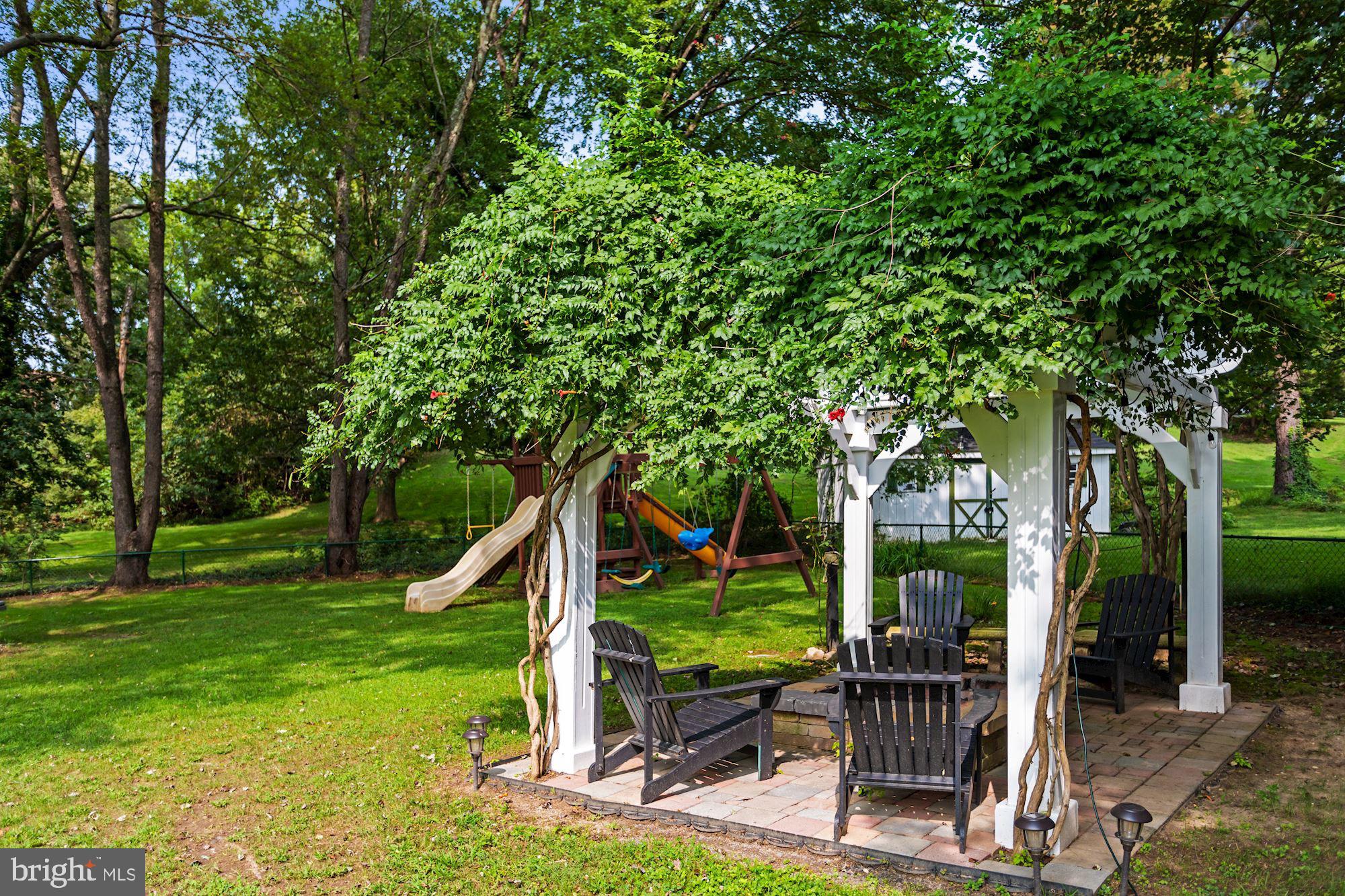 702 Appomattox Road West Davidsonville, MD 21035 - Photo 38 of 45 Pergola