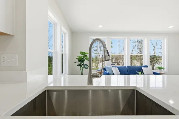 $1,395,000 | 5 Dylan Way, North Grafton, MA 01536