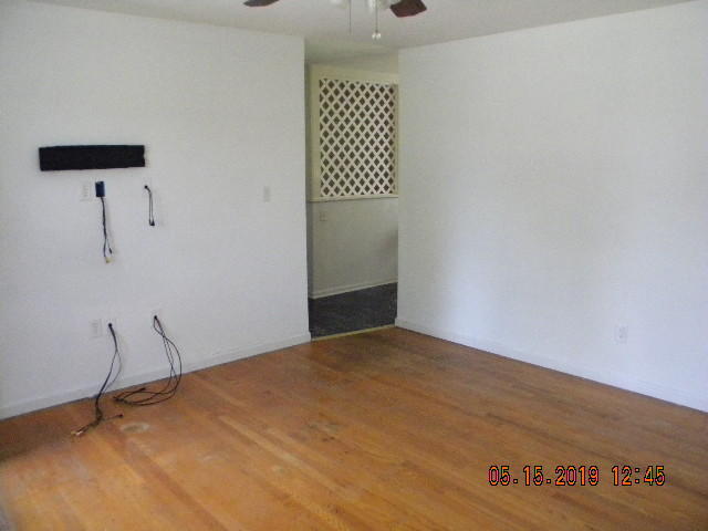 5649 Daytona Road Roanoke, VA 24019 - Photo 7 of 13 DSCN9566