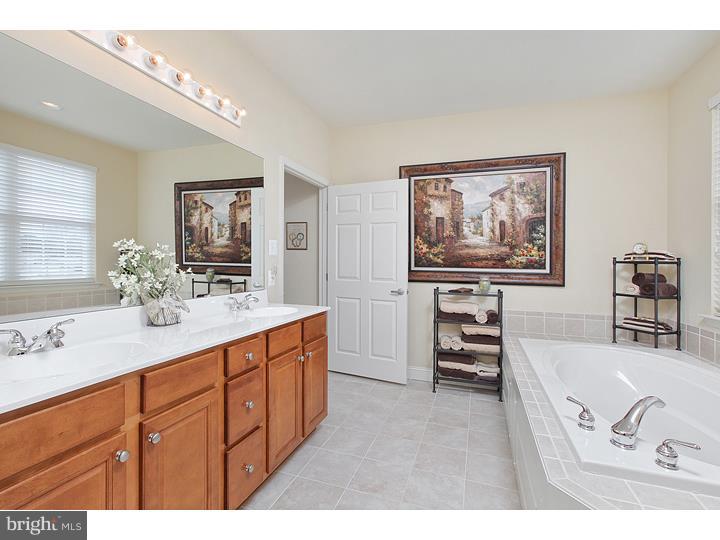 553 Partridge Court Mickleton, NJ 08056 - Photo 14 of 22 Master Bathroom