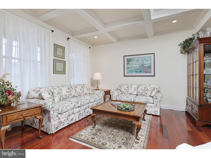 553 Partridge Court Mickleton, NJ 08056 - Photo 7 of 22 Living Room