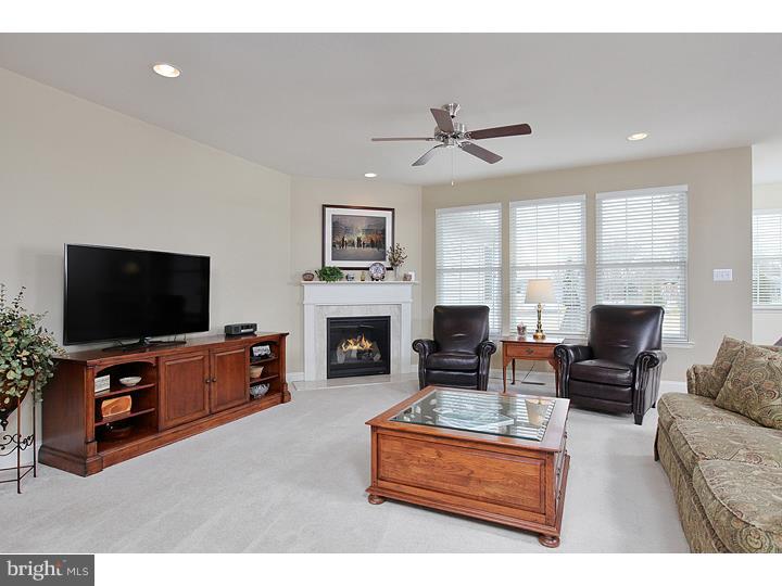 553 Partridge Court Mickleton, NJ 08056 - Photo 8 of 22 Family Room