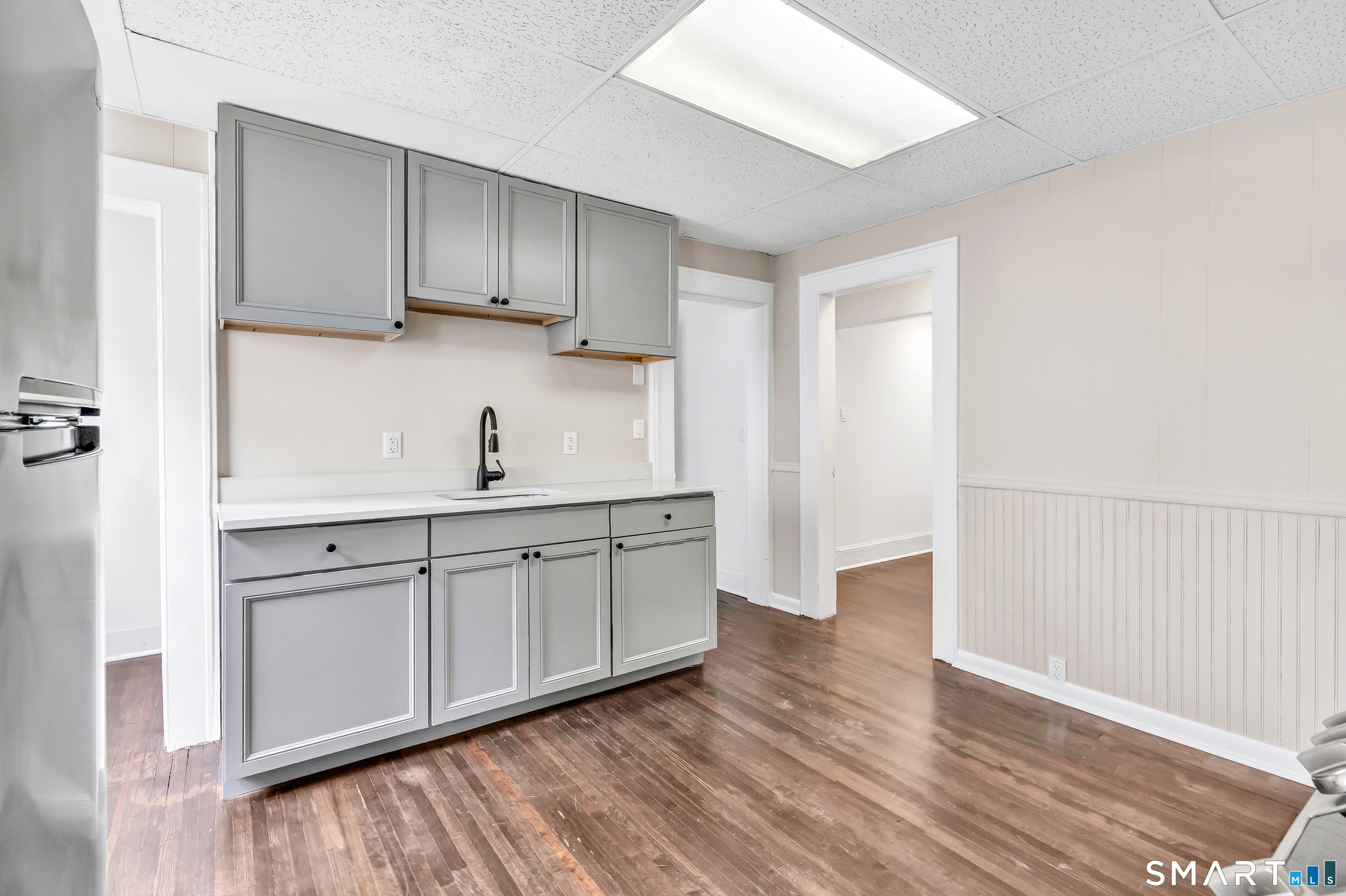 3193 Main Street Bridgeport, CT 06606 - Photo 4 of 39 Kitchen