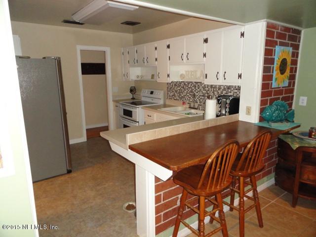 1702 Shelton Road Jacksonville, FL 32211 - Photo 6 of 34 breakfast bar