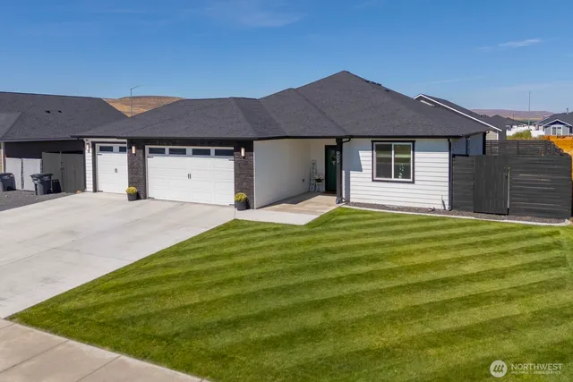 $437,000 | 909 5th Avenue Northeast, Ephrata, WA 98823