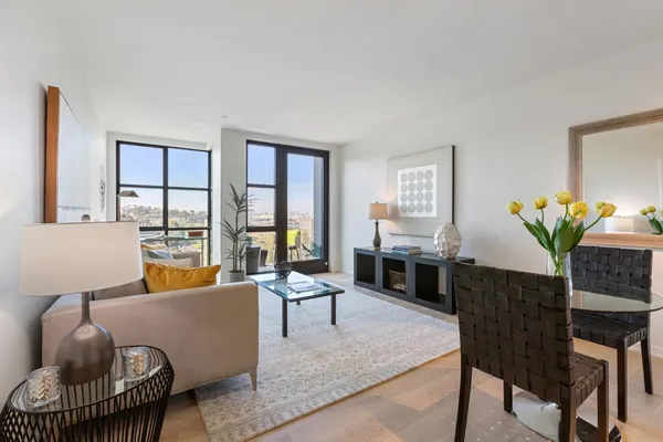 $498,000 | 451 Donahue Street, Unit 407, San Francisco, CA 94124