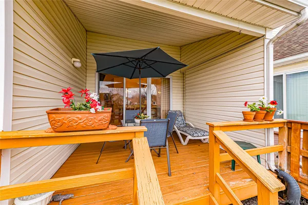 $579,000 | 2807 Eve Ann Drive, Port Jefferson Station, NY 11776