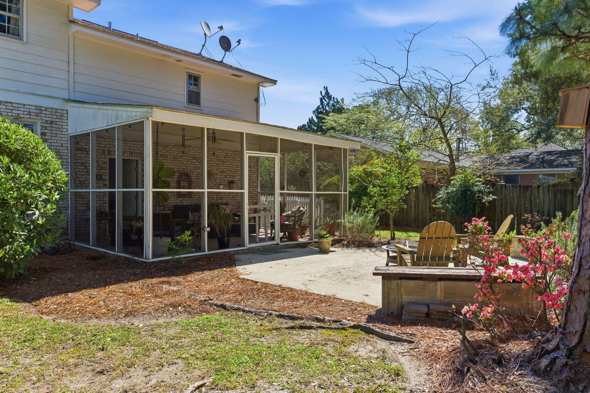 932 Tall Pine Road Mount Pleasant, SC 29464 - Photo 30 of 38 Patio