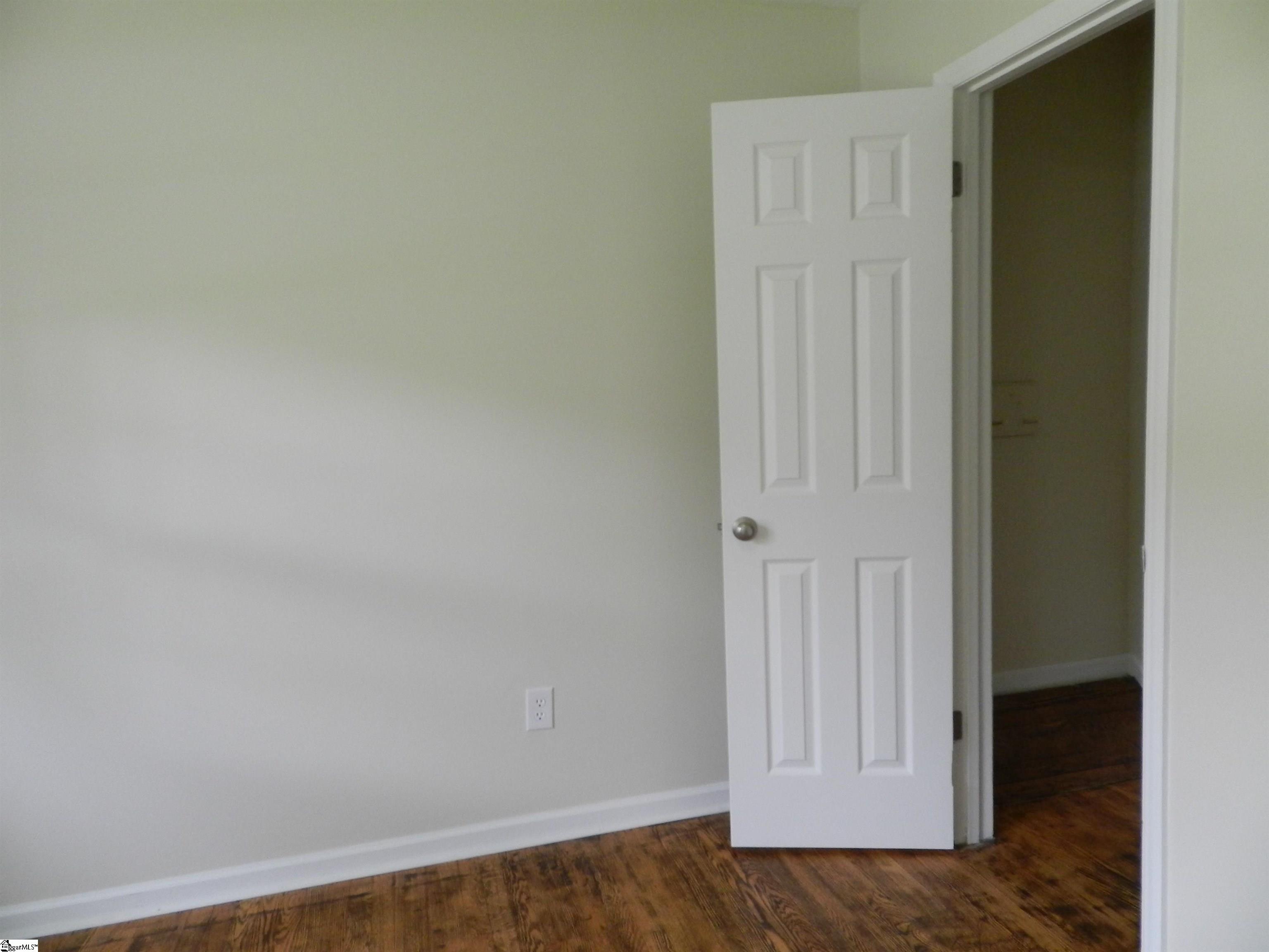 111 Montclair Road Mauldin, SC 29662 - Photo 17 of 21