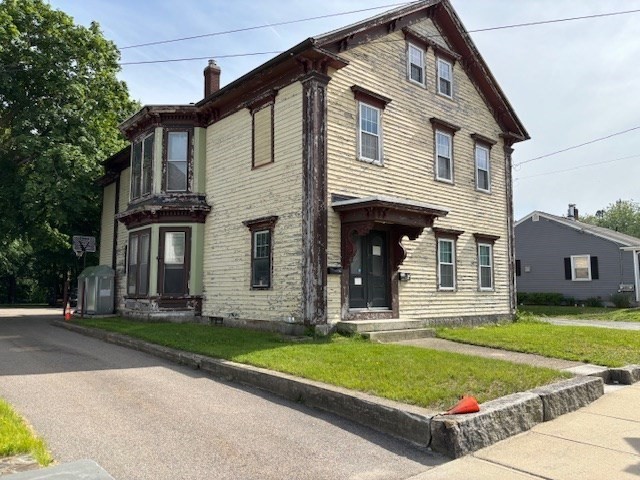 83 Main Street Blackstone, MA 01504 - Photo 1 of 30