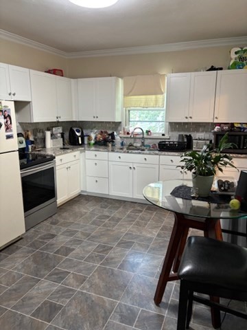 83 Main Street Blackstone, MA 01504 - Photo 14 of 30