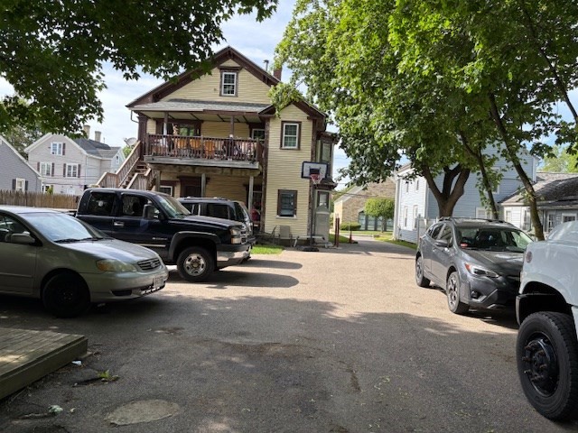 83 Main Street Blackstone, MA 01504 - Photo 3 of 30