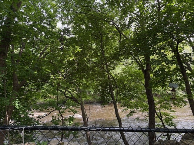 83 Main Street Blackstone, MA 01504 - Photo 6 of 30