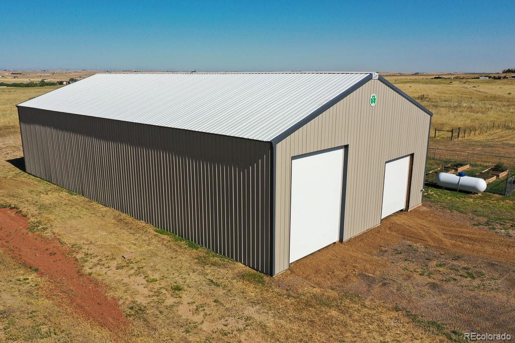 3025 Kiowa-Bennett Road Bennett, CO 80102 - Photo 4 of 35 Gallery Image 4