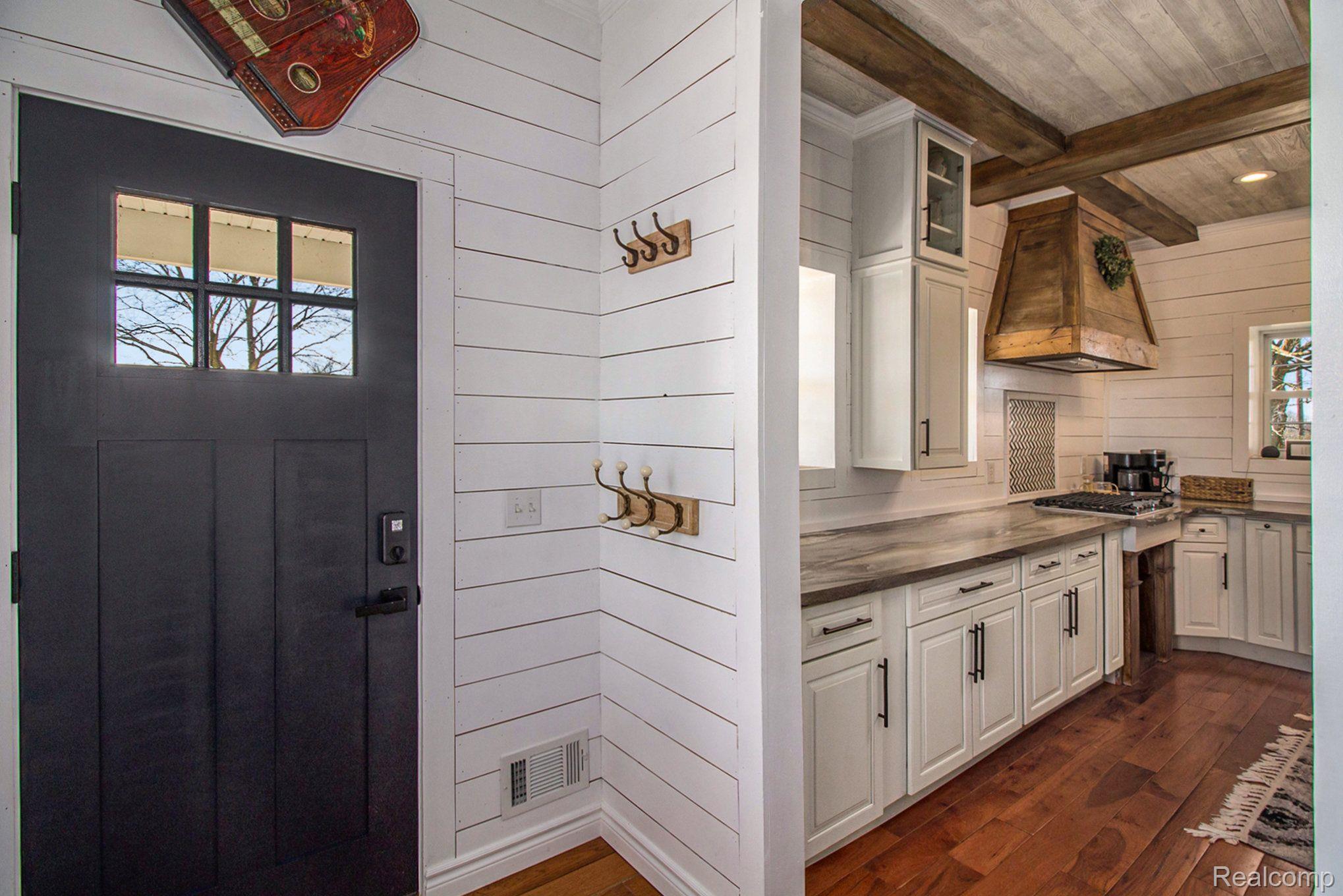 7890 Stow Road Fowlerville, MI 48836 - Photo 2 of 44 Gallery Image 2