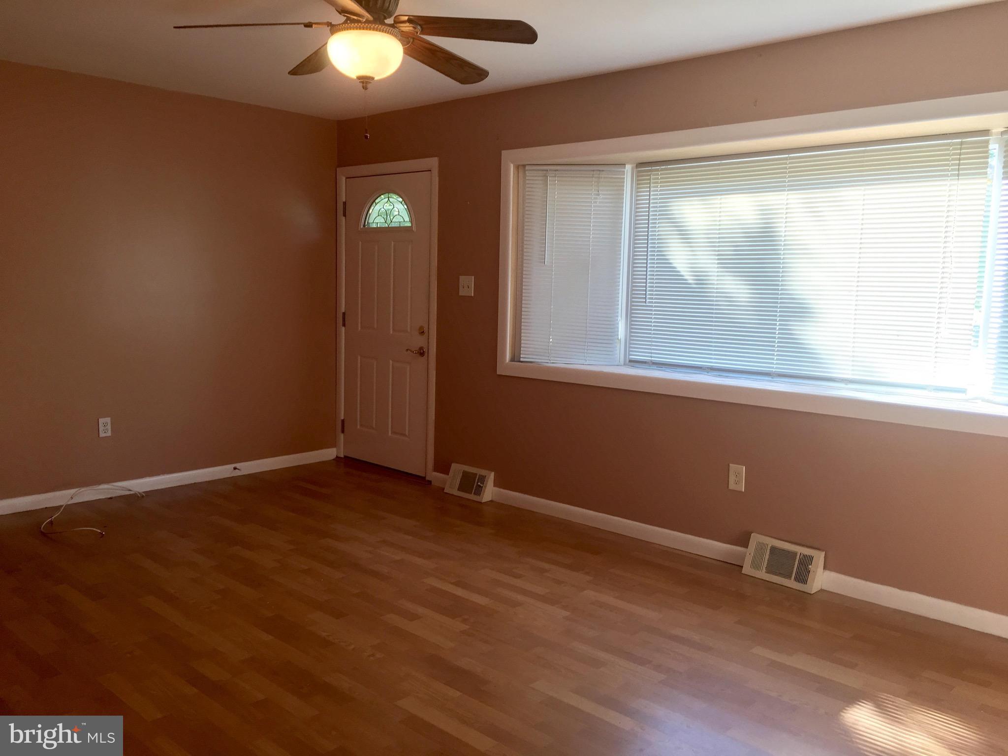 1007 Kingsbury Road Reisterstown, MD 21136 - Photo 3 of 24 Welcome home