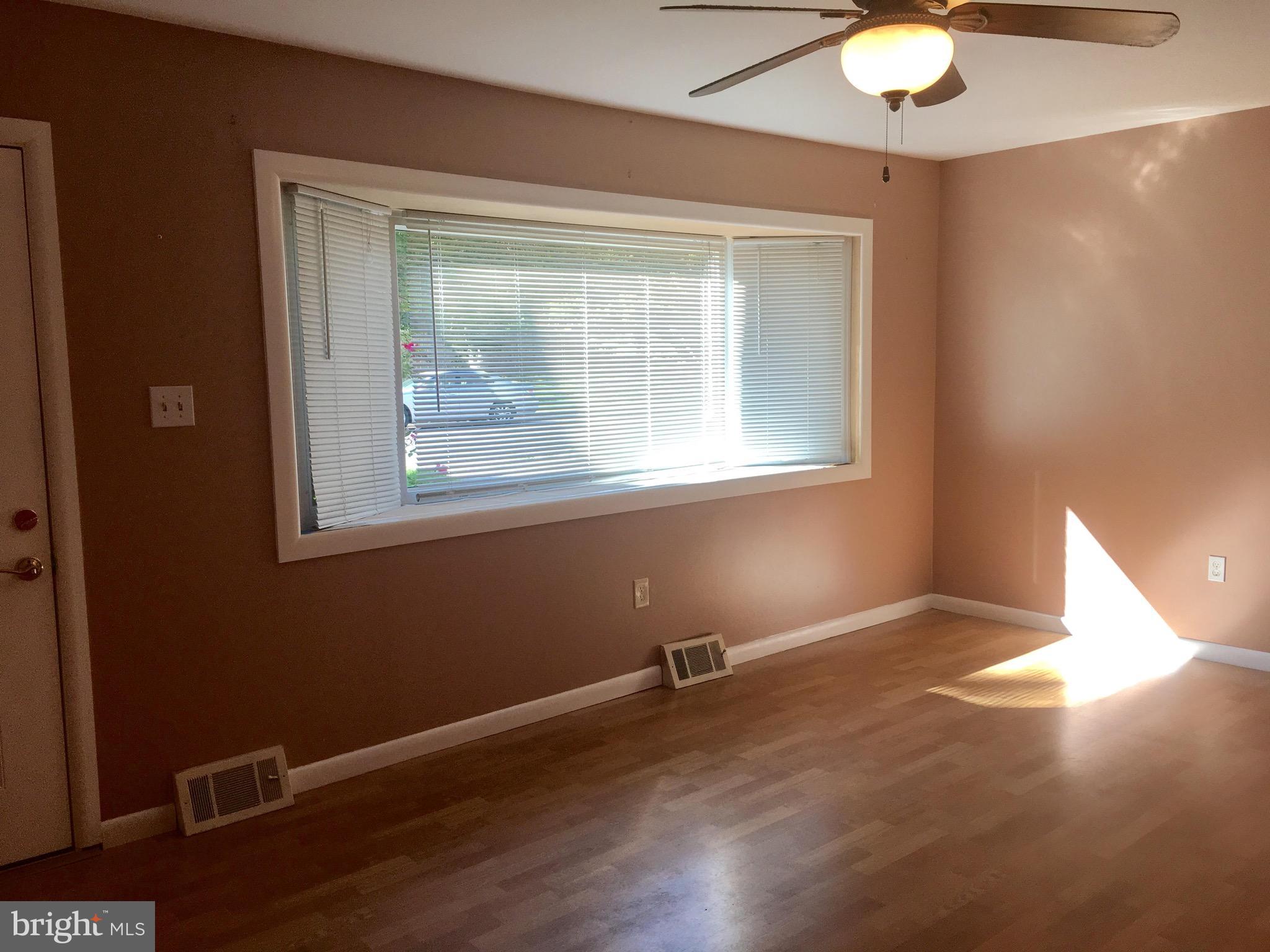 1007 Kingsbury Road Reisterstown, MD 21136 - Photo 8 of 24 Interior (General)