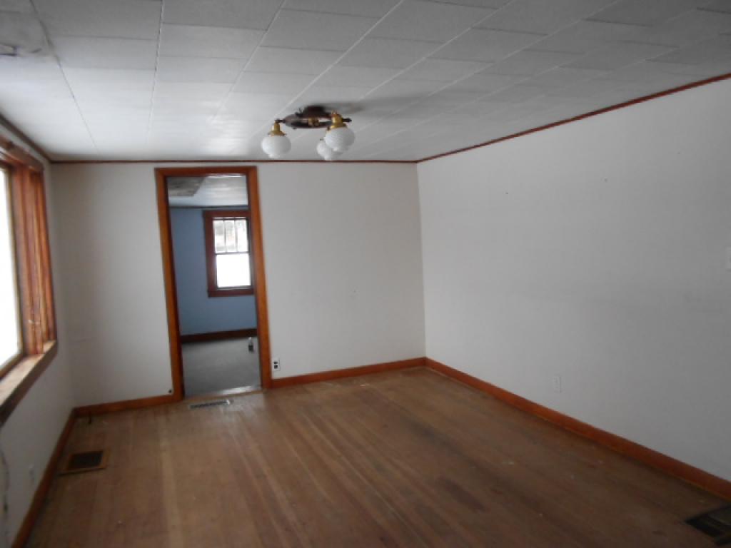 4225 Highway 102 Canaan, VT 05903 - Photo 5 of 9
