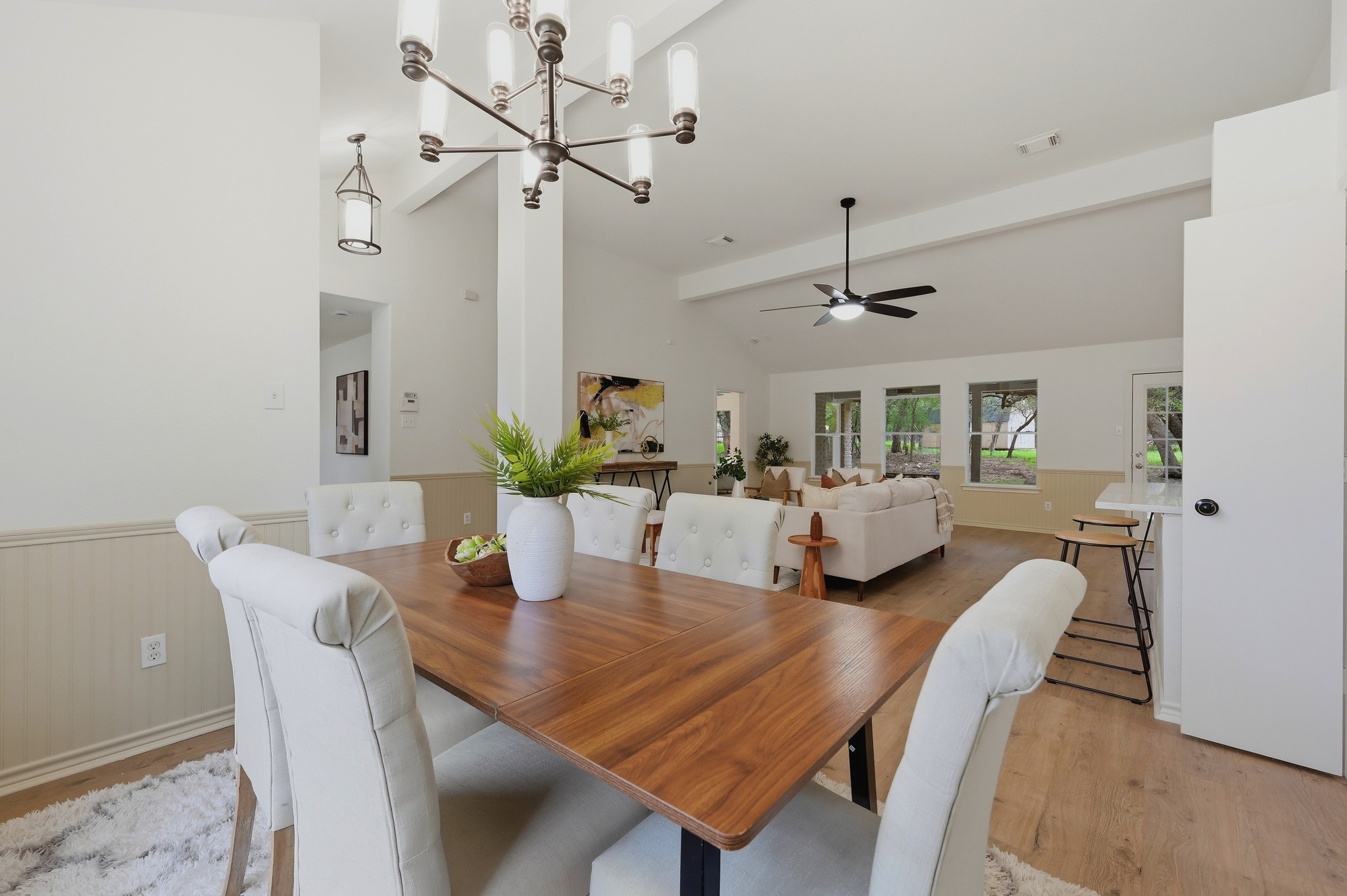 375 Rhodes Lane Wimberley, TX 78676 - Photo 12 of 34