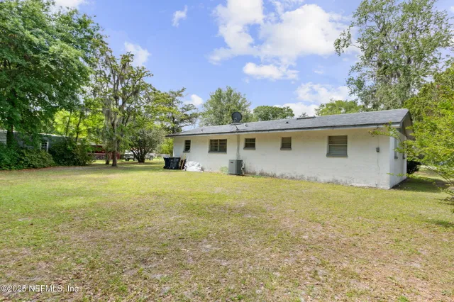 $215,000 | 505 South 7th Street, Macclenny, FL 32063
