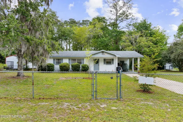 $215,000 | 505 South 7th Street, Macclenny, FL 32063